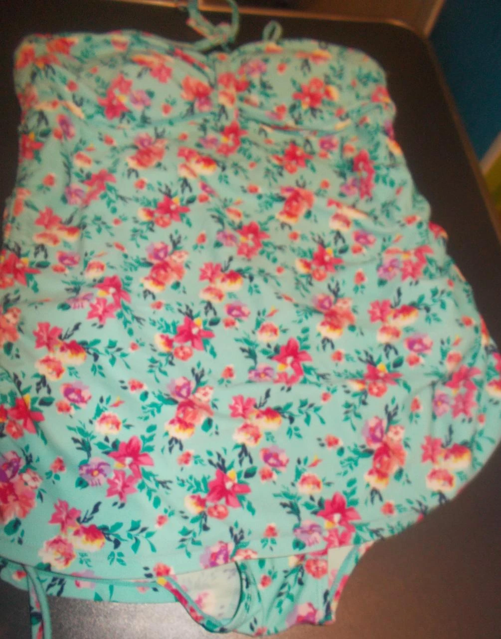 Magnificent one-piece swimsuit, for women, very elegant, size 44 – photo 4